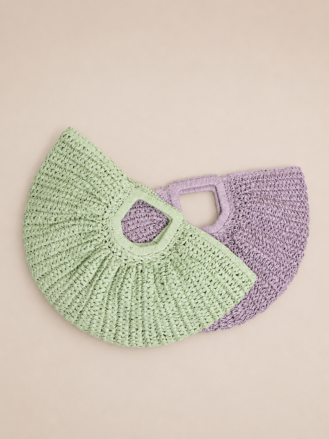 Breezy Fan-Shaped Resort Handbag