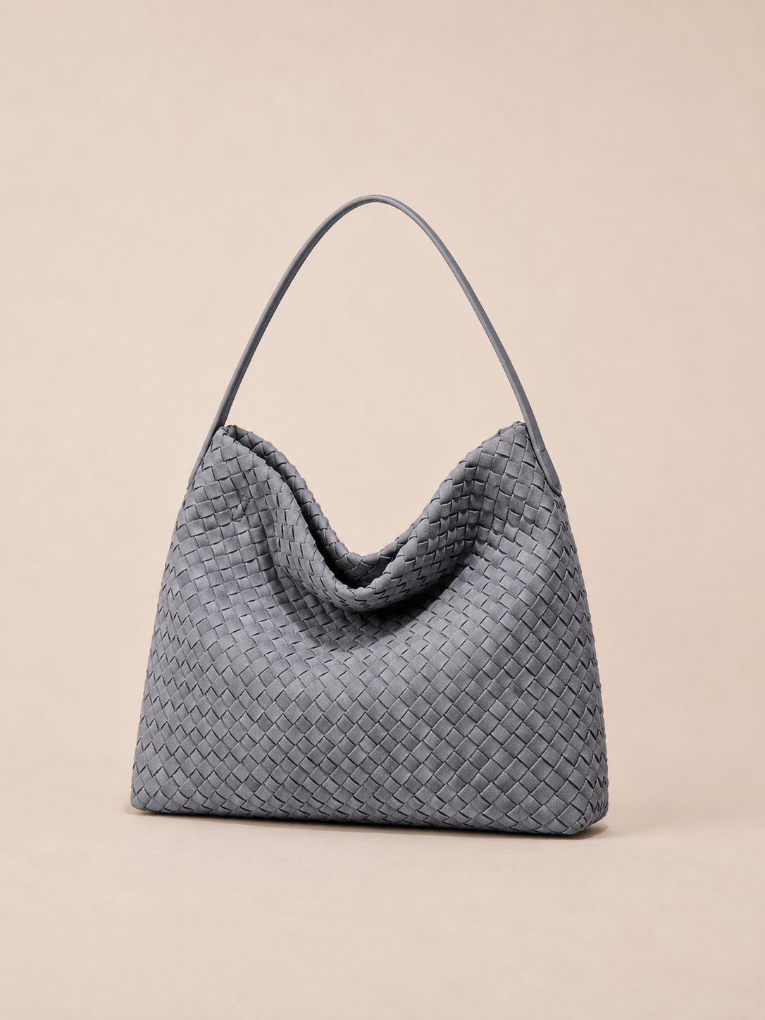 Chic Woven Slouchy Shoulder Bag