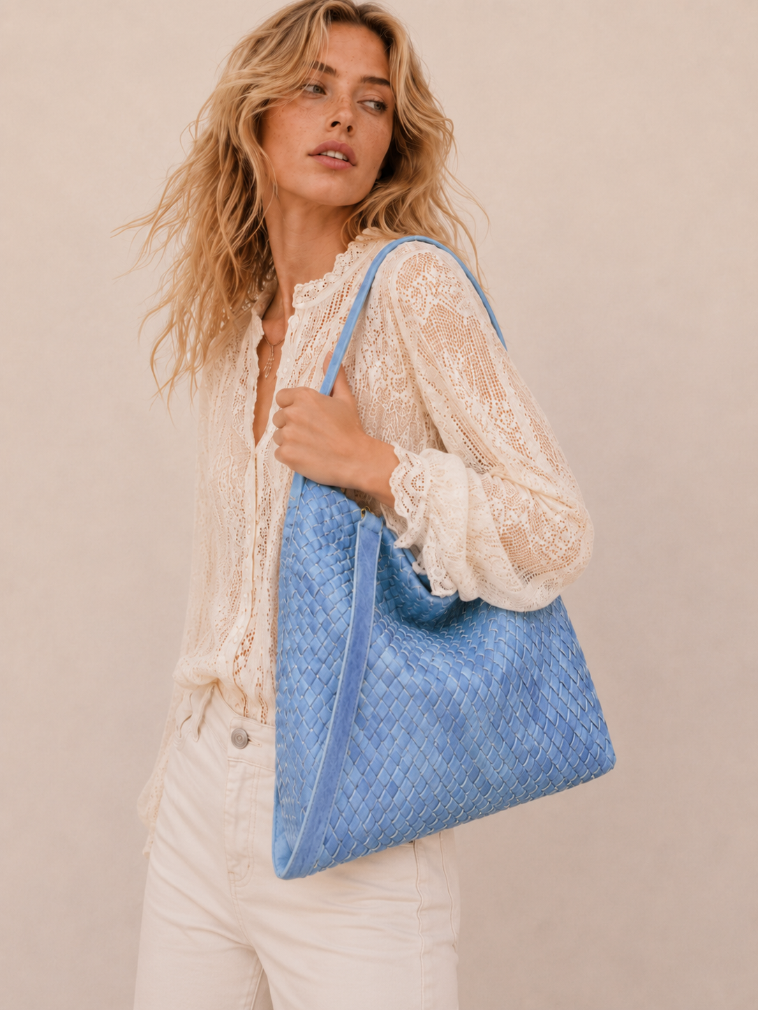 Chic Woven Slouchy Shoulder Bag