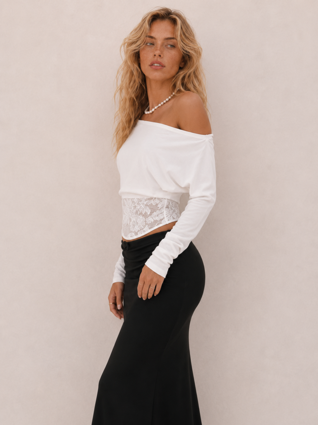 Chic Lace-Panel Asymmetrical Crop Top