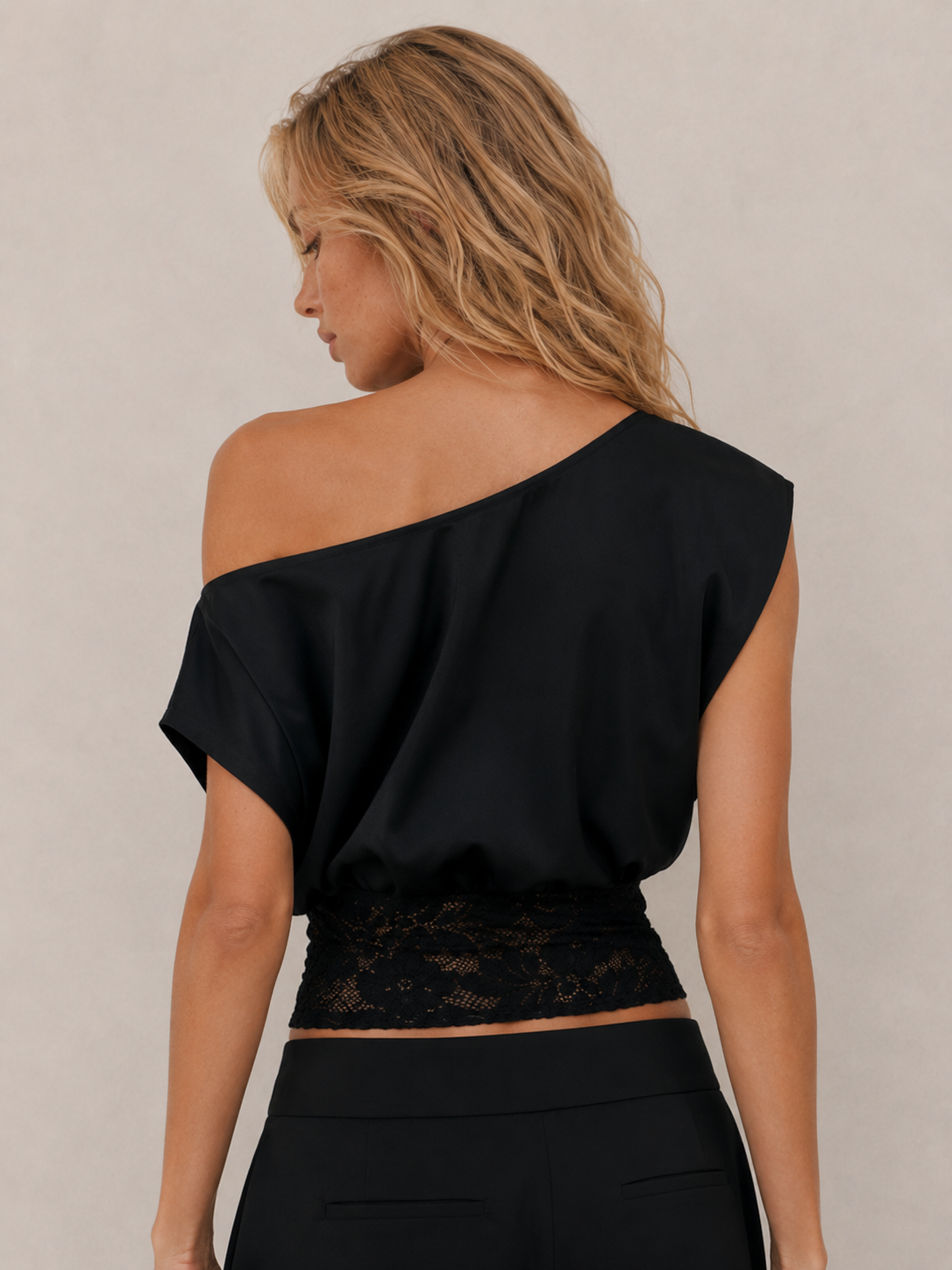 Chic Lace-Waist Asymmetrical Crop Top
