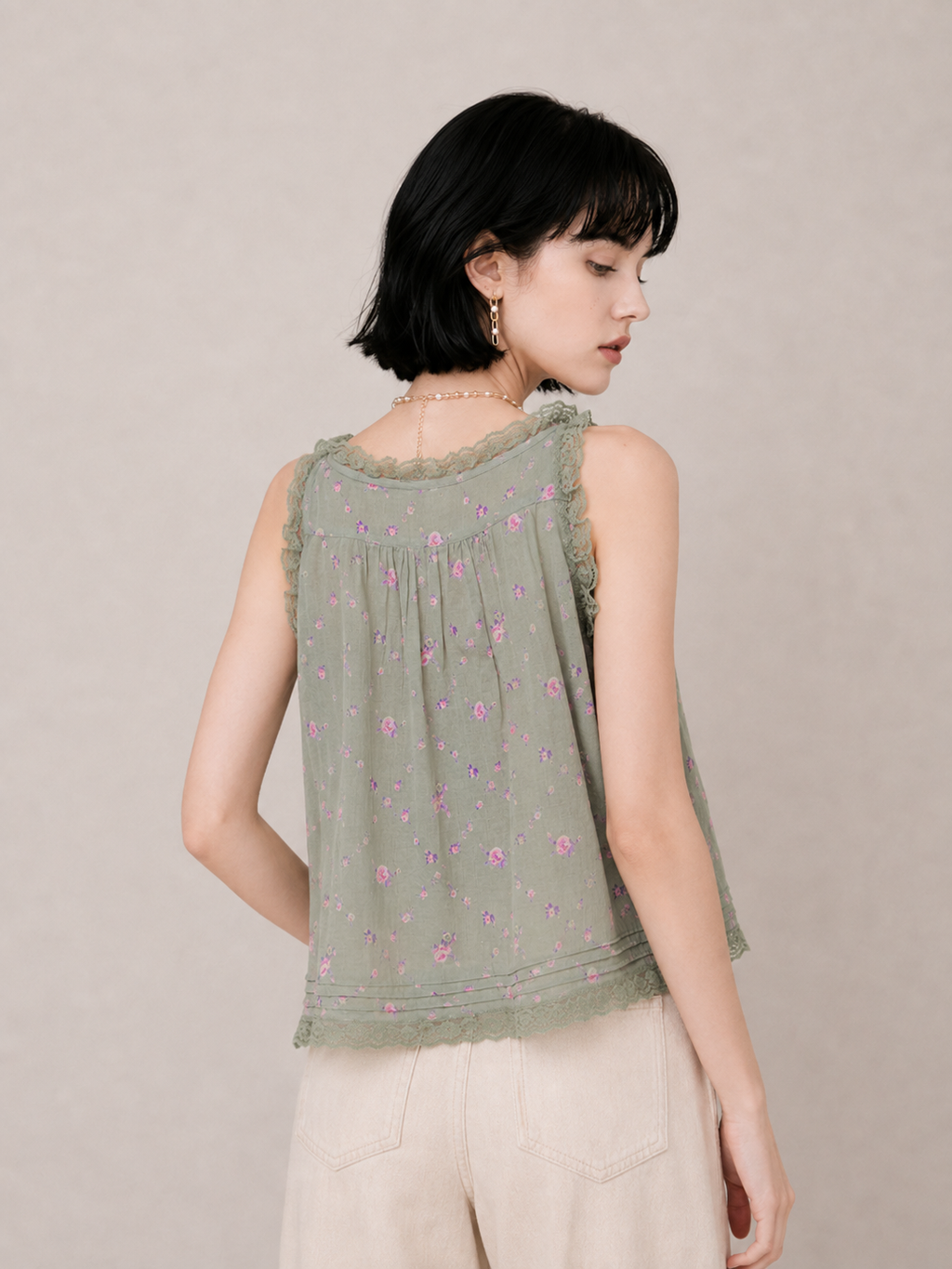 Sweet Lace-Trim Flowy Cami Top