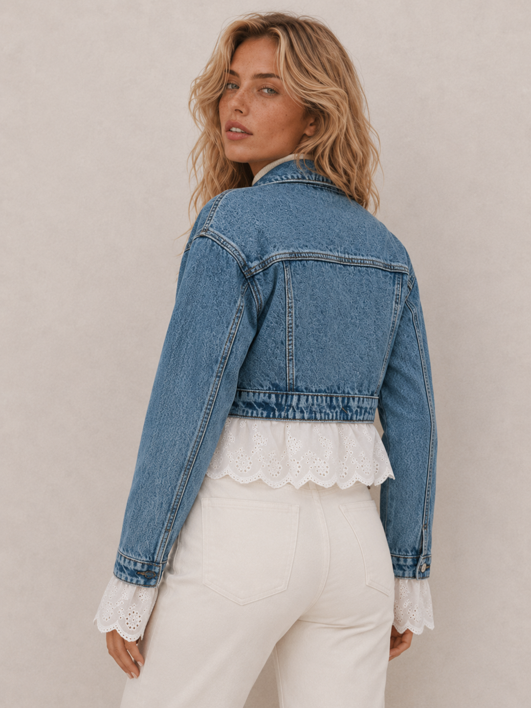 Chic Lace-Trim Cropped Jacket
