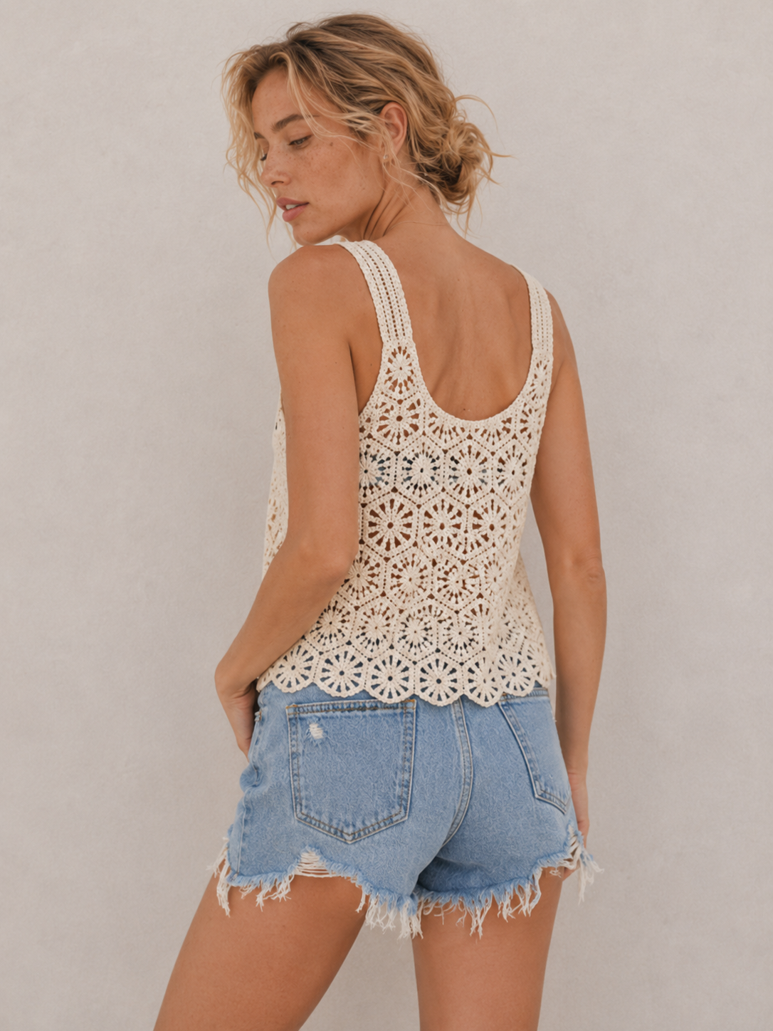 Vintage Floral Hollow Crochet Loose Strap Tank Top
