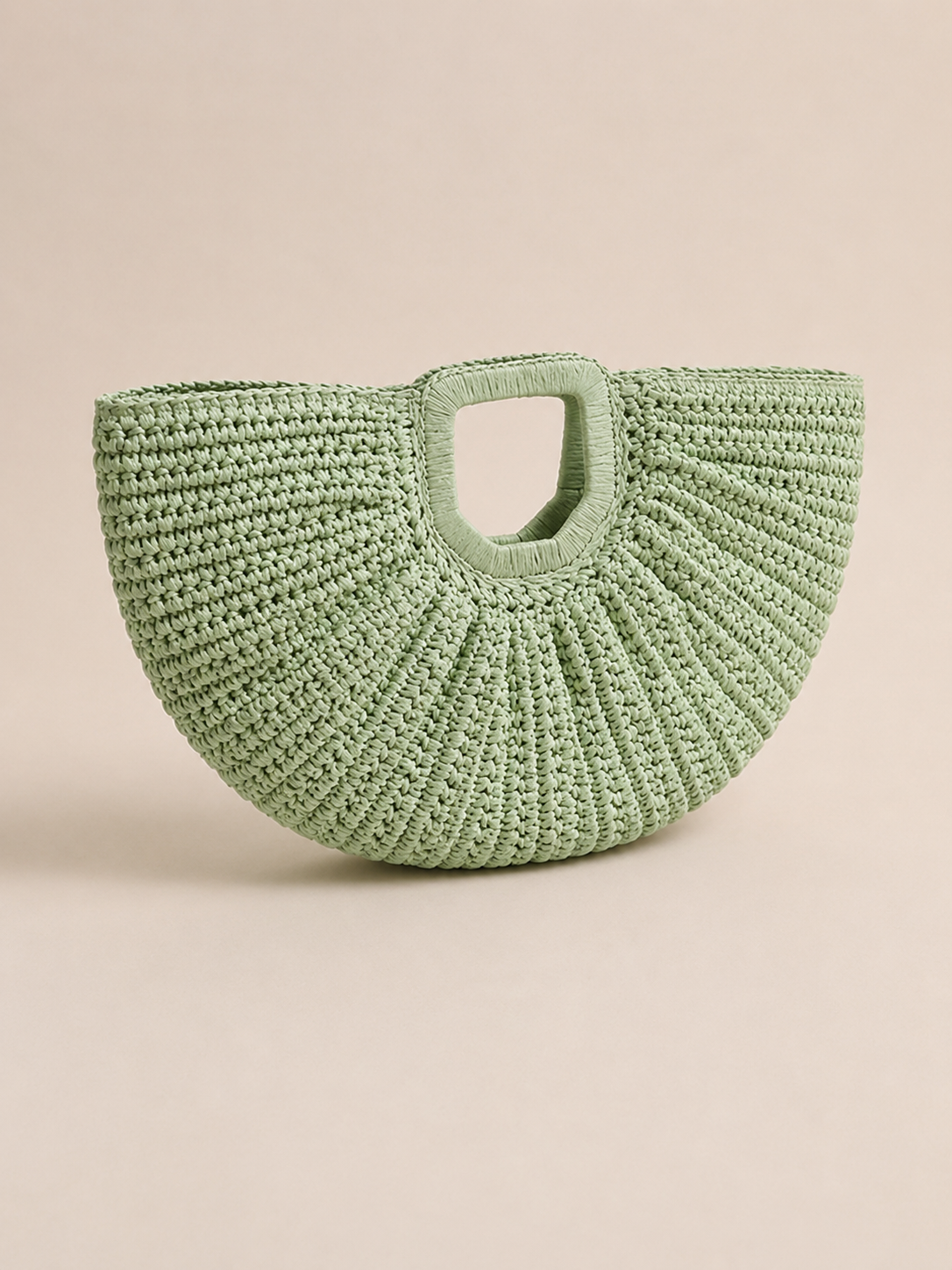 Breezy Fan-Shaped Resort Handbag