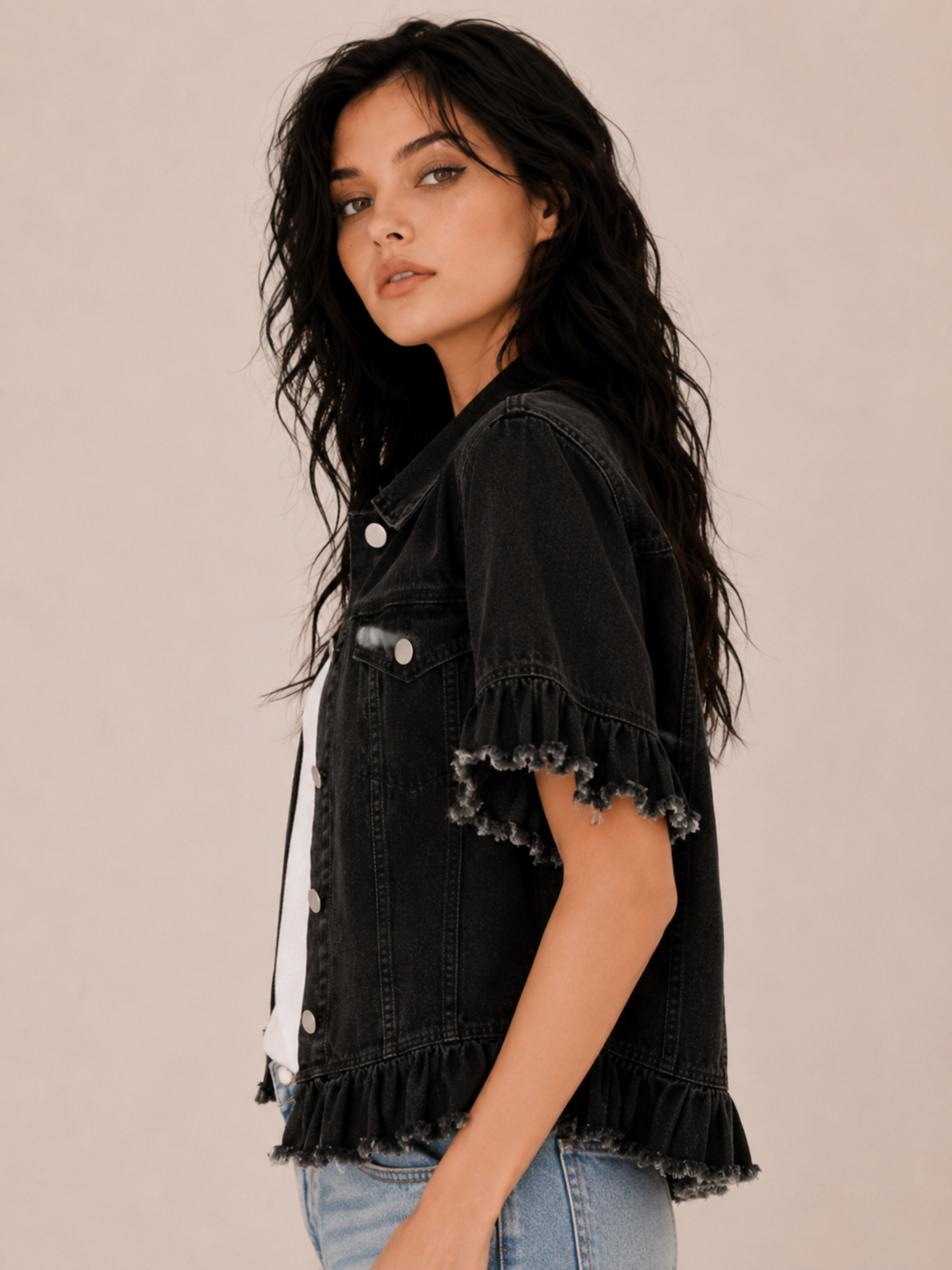 Women's Frayed Denim Cropped Jacket with Casual Fit